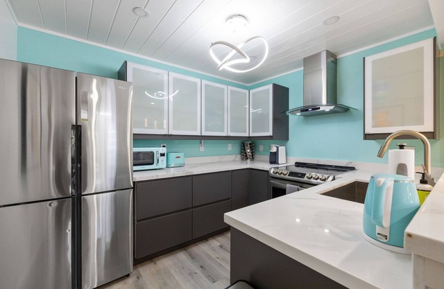 Stylish Retro Luxury - Mid Century Eichler, Stylish Retro Luxury - Mid Century Eichler