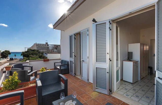 Sud Sud Apartaments - Conchiglia by BarbarHouse