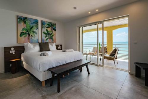 Suite 8 Mogador Residence, 1BR, brand-new, rare & luxury, exceptional view