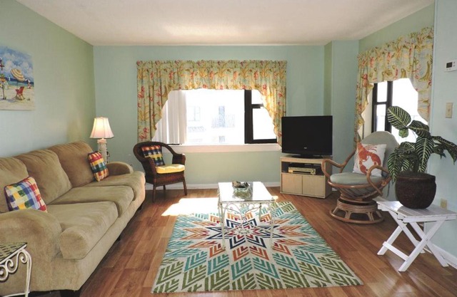 Summerwinds C-524 Condominium Condo