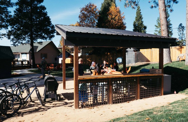 Summit View Inn