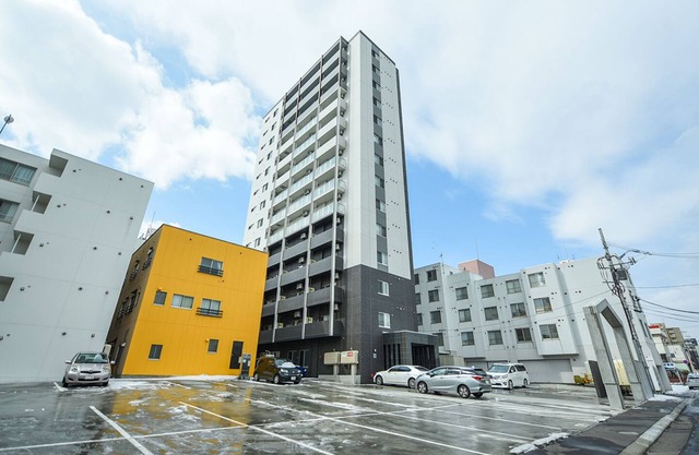 Sun Court Hongodori Garden Hills
