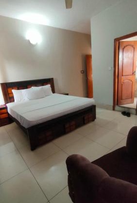 Sunrise Guest House F-6