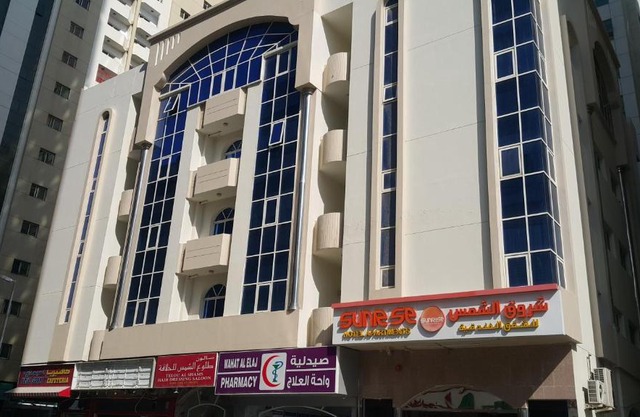 SUNRISE HOTEL APARTMENTS