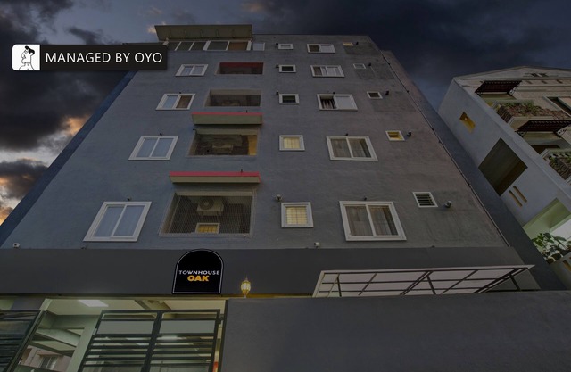 Super Townhouse HAL Indiranagar Extn