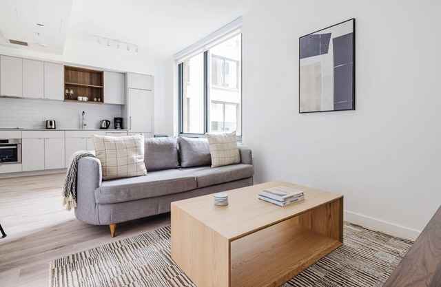 Superb NoMa 1BR w/Pool, Gym, A/C, Pet Area & Spa
