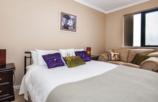 Superb Penthouse on level 7 in Nautilus apartments Rockingham beach