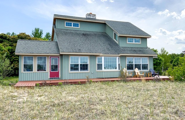 Superior Dreams - Stunning Lake Superior Bay Front Property