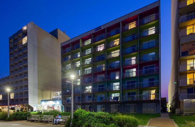 SureStay Studio by Best Western Virginia Beach Oceanfront