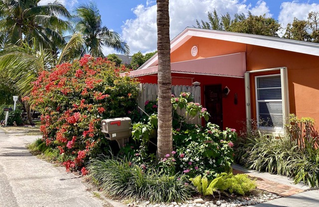 Surf Road Duplex Cottage - at the beach