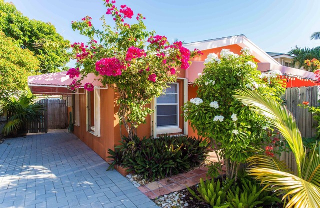 Surf Road Duplex Cottage - at the beach