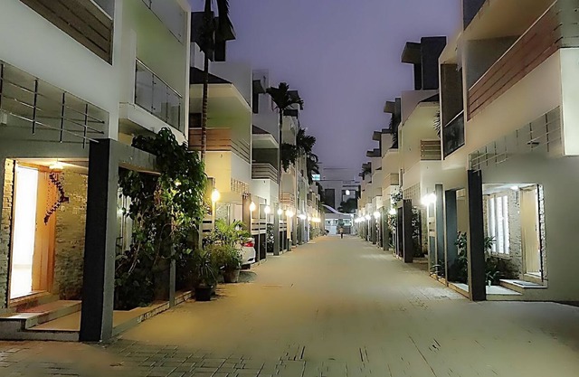 Swarna Sudarshan Service Apartments