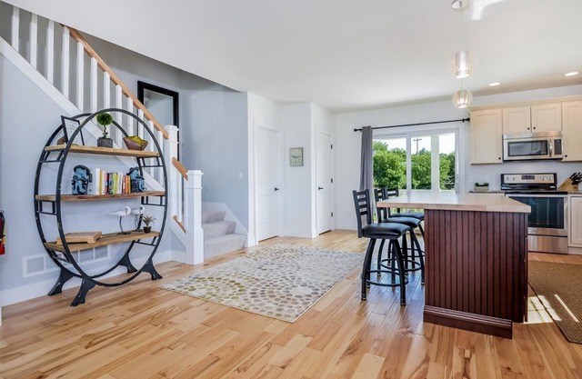 Swing Bridge Condo - Unit 40