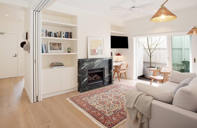 Sydney Spritz, Darling Point(IH) - Amalfi-inspired home with private Harbour Bridge-view bar