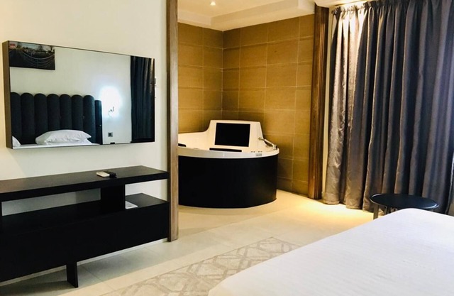 T E L E By Summerset Continental Hotel Maitama