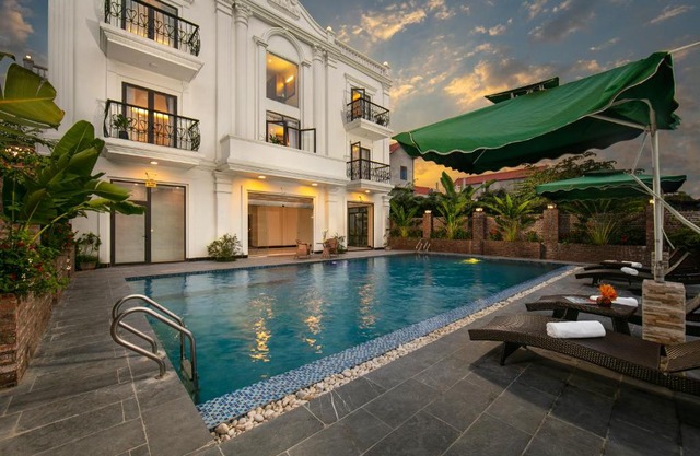 Tam Coc la Charm Hotel