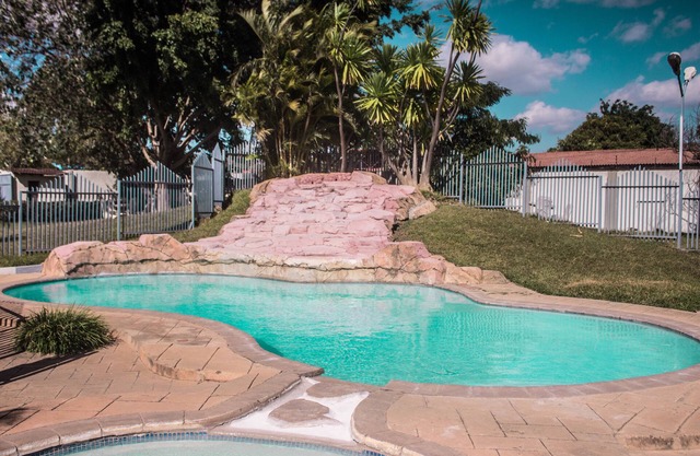 Tecla Lodges