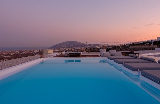 Terra Blanca Suites