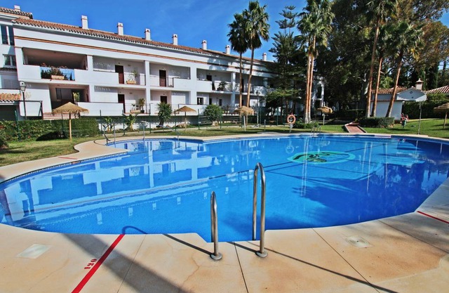 TESS Apartamento 12 Lauro Golf