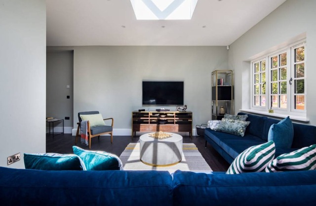 The Ascot Retreat - Spacious 3BDR Home with Parking & Garden