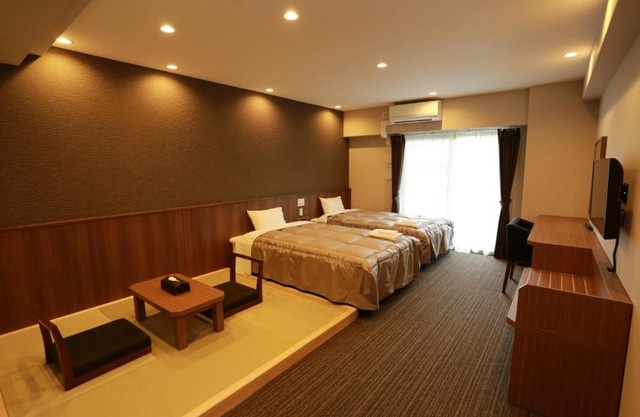 The Base Sakaihigashi Apartment Hotel / Vacation STAY 48447
