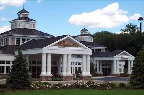 The Bertram Inn & Conf Ctr, A Trademark Collection Hotel