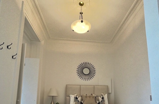 The Central Apartment in the Heart of Old Quebec