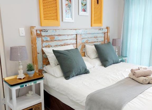 The Coelacanth Guest House And Beach Thyme Self Catering