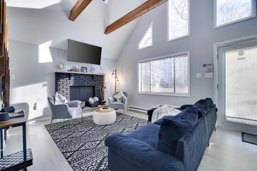 The Cozy Modern Cabin Near Lake & Pet-friendly