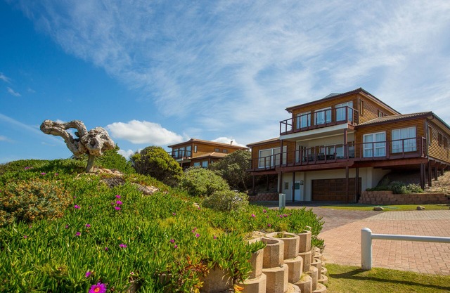 The Dunes Hotel & Resort