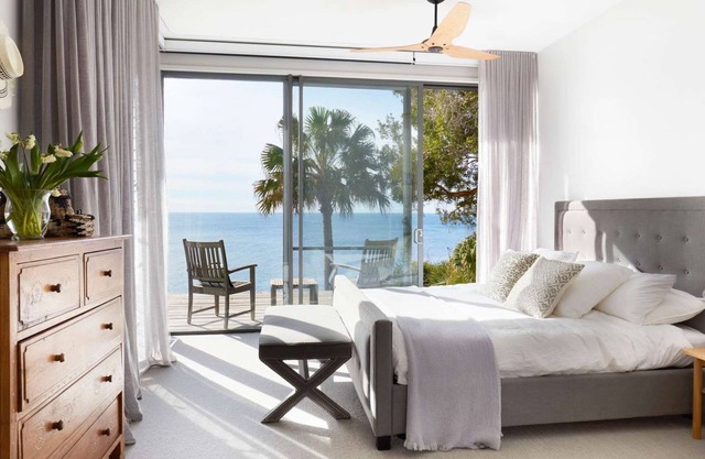The Edge by Contemporary Hotels