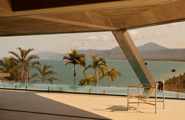 'The Edge' Port Douglas - A luxury unique experience