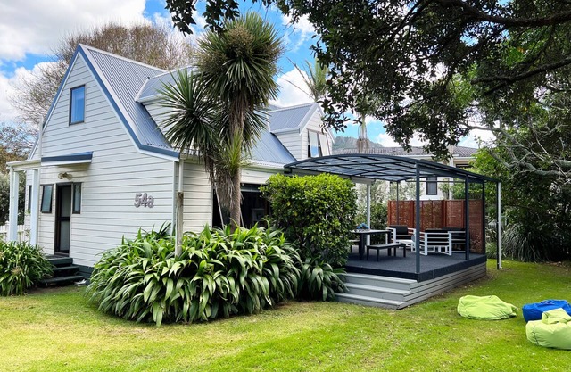The Escape Artist - Whiritoa Holiday Home