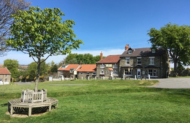 The Fox and Hounds