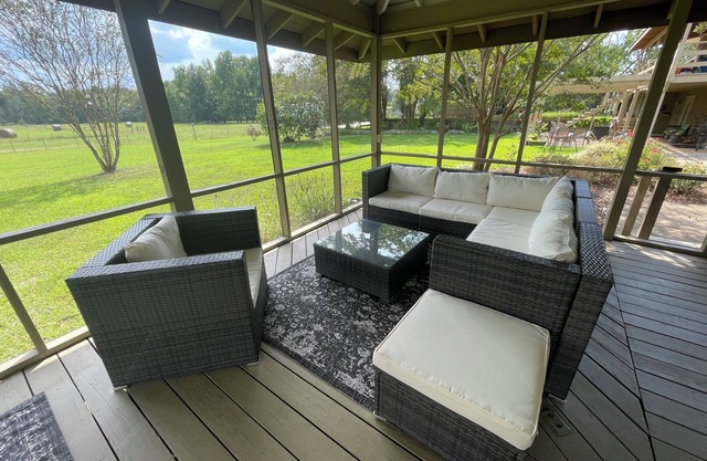 The Garden Suite at Moon Lake Farm - come stay at the farm