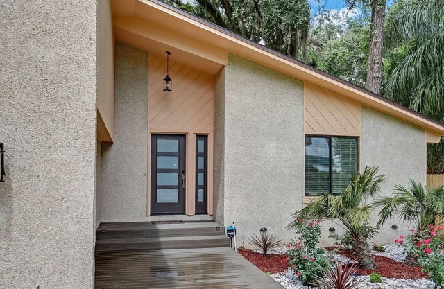 The home has a brand new interior, as it was completely renovated adding ultra modern flare