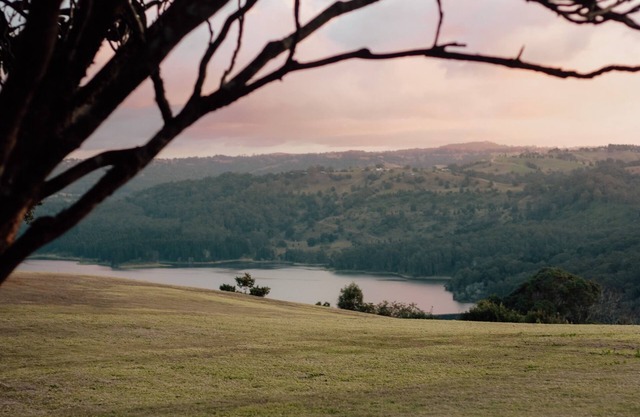 The Lakehouse Folk - Best View, Luxurious & Affordable