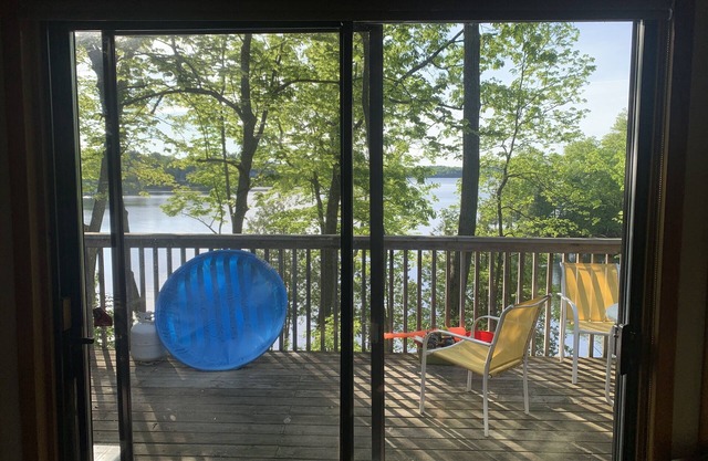The perfect getaway in the heart of the Rideau Lakes.
