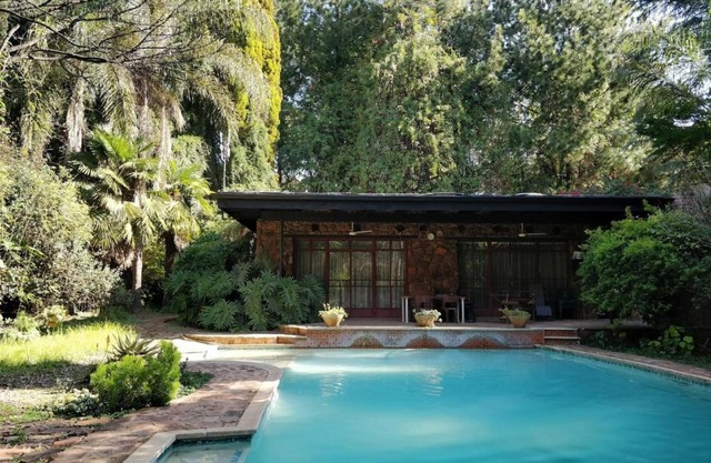 The Pool House @ Salbu