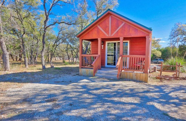 The Ranch at Wimberley - Jacob's Well Cabin #6