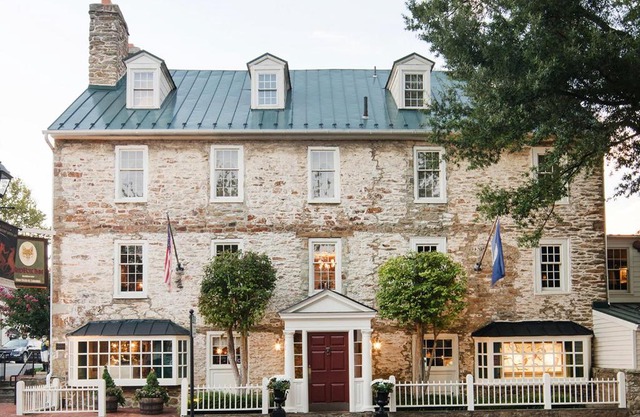 The Red Fox Inn & Tavern