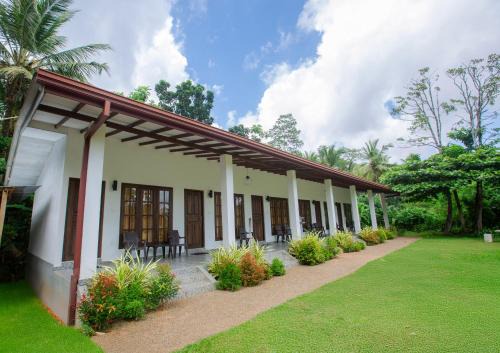 The Regency Villa by Escape Essence