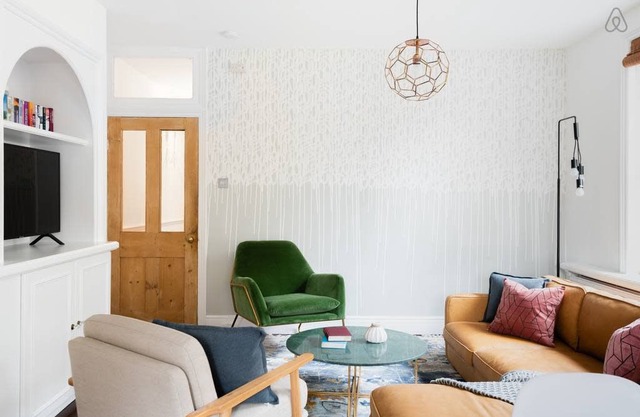 The River Thames Retreat - 3BDR Apartment in Fulham with Garden