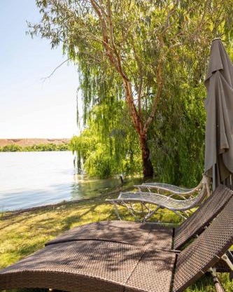 The Rivers Edge Retreat for Groups and Families