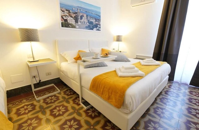 The Rooms of Piazza Cairoli, Luxury Triple Room