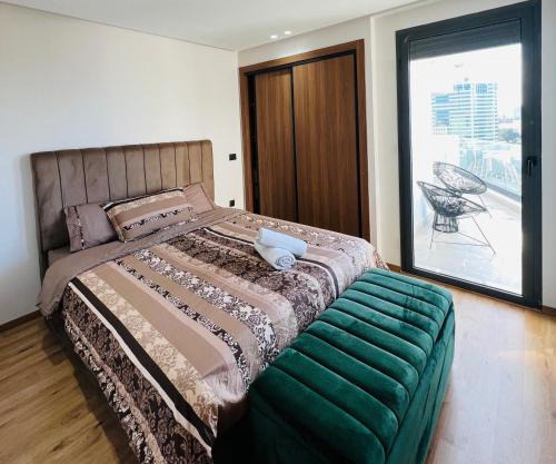 The View Apartment Near Casa Voyageurs