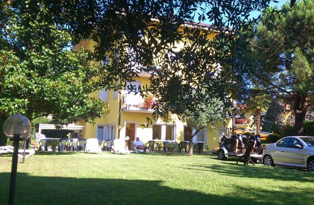 Toresela
