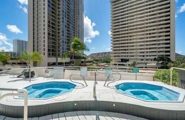 Tower 2 Suite 3709 - QQP by Koko Resort Vacation Rentals