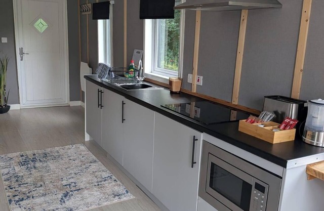 Tranquil Cabin Retreat in Welshpool