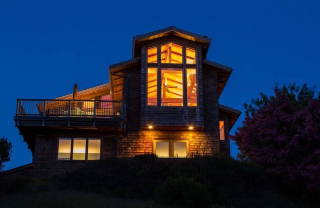 Treehouse | Family Retreat, Picturesque Landscape